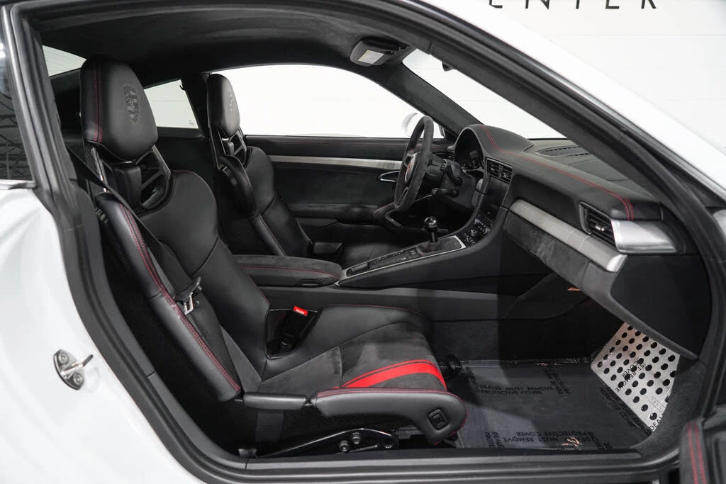 2018 Porsche 991 GT3 - Image 15 of 31