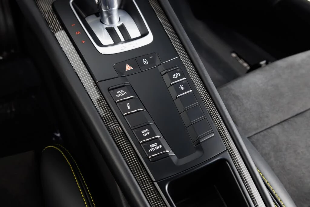 2018 Porsche 991 GT3 - Image 24 of 31