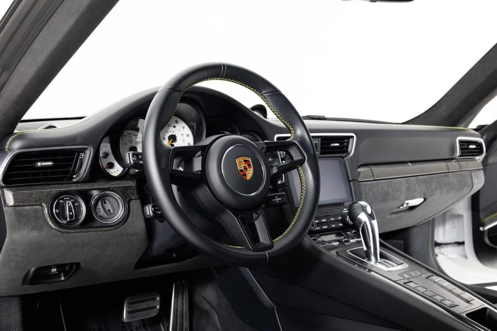 2018 Porsche 991 GT3 - Image 18 of 31