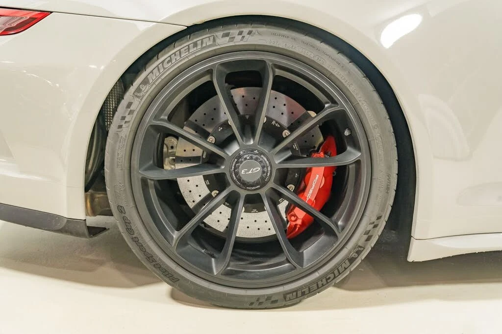 2018 Porsche 991 GT3 - Image 15 of 31