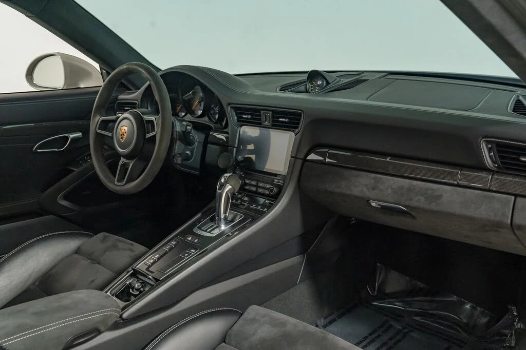 2018 Porsche 991 GT3 - Image 26 of 31