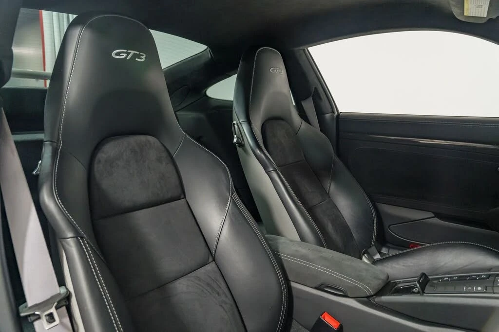 2018 Porsche 991 GT3 - Image 29 of 31