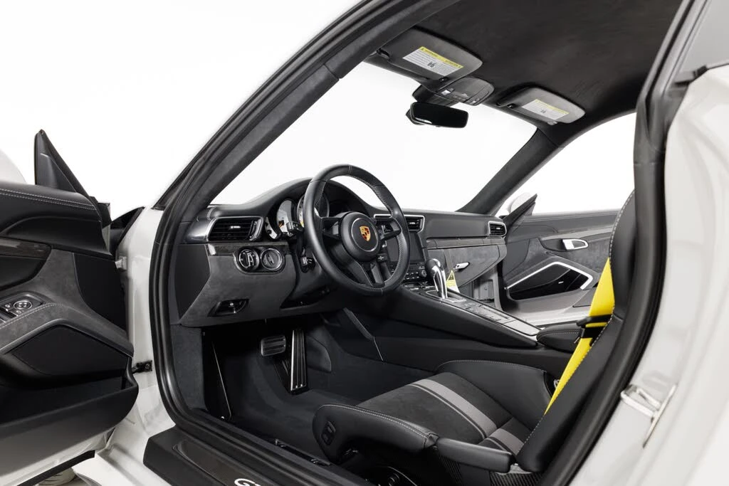 2018 Porsche 991 GT3 - Image 14 of 31