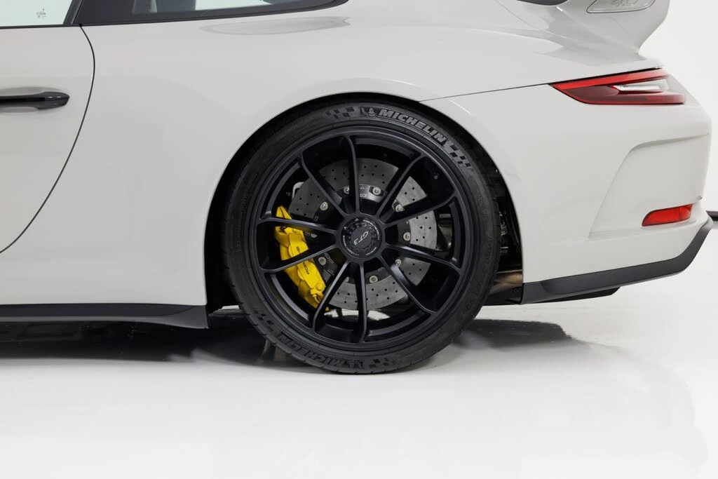2018 Porsche 991 GT3 - Image 11 of 31
