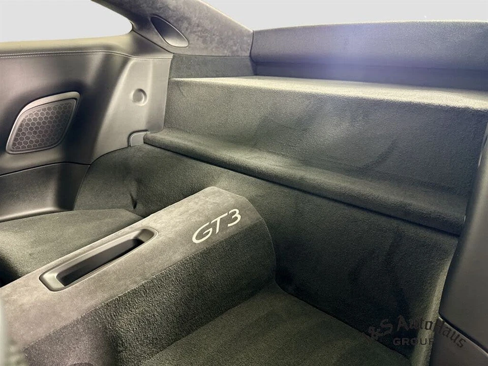 2018 Porsche 991 GT3 - Image 27 of 31