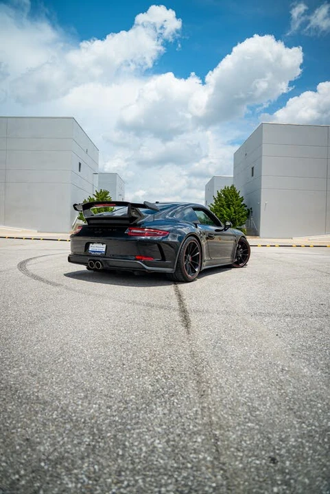 2018 Porsche 991 GT3 - Image 28 of 31