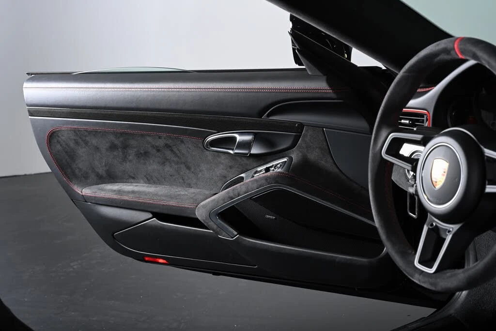 2018 Porsche 991 GT3 - Image 19 of 31