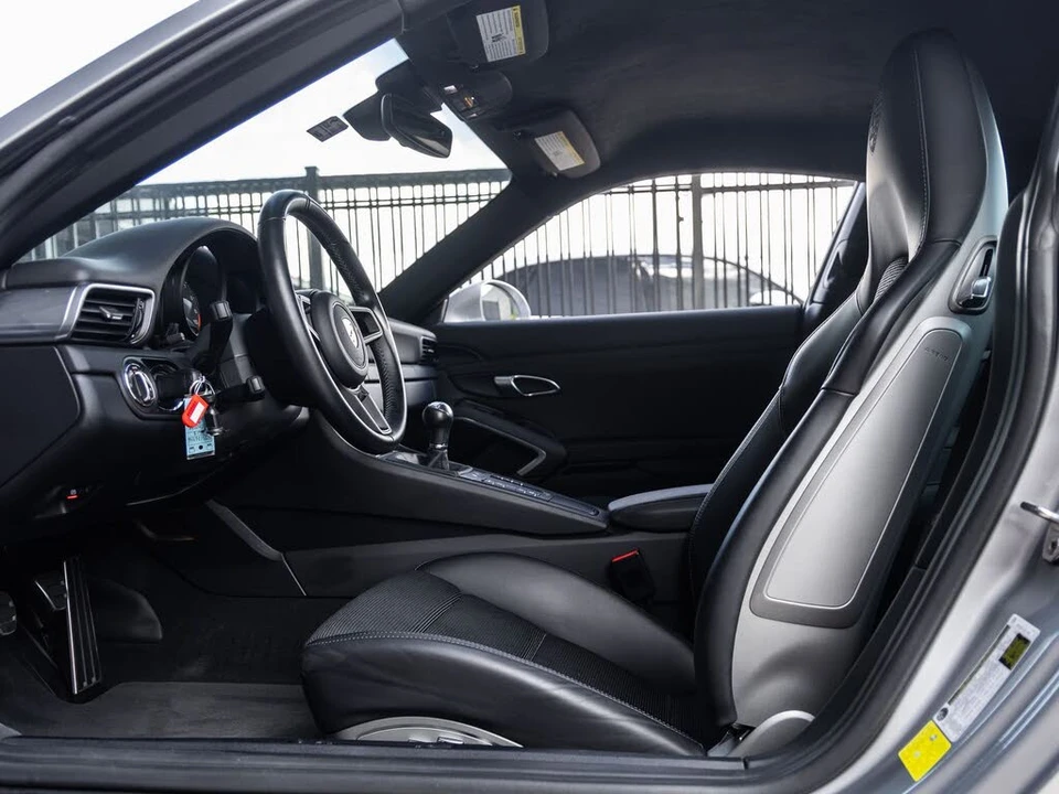 2018 Porsche 991 GT3 - Image 26 of 31