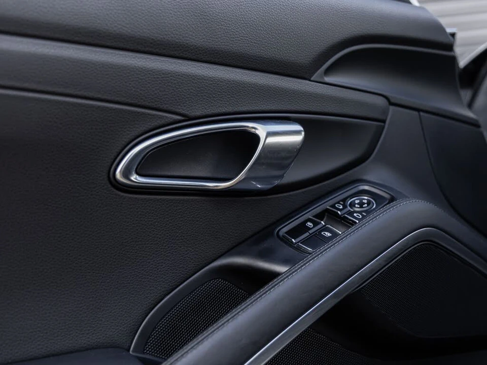 2018 Porsche 991 GT3 - Image 24 of 31