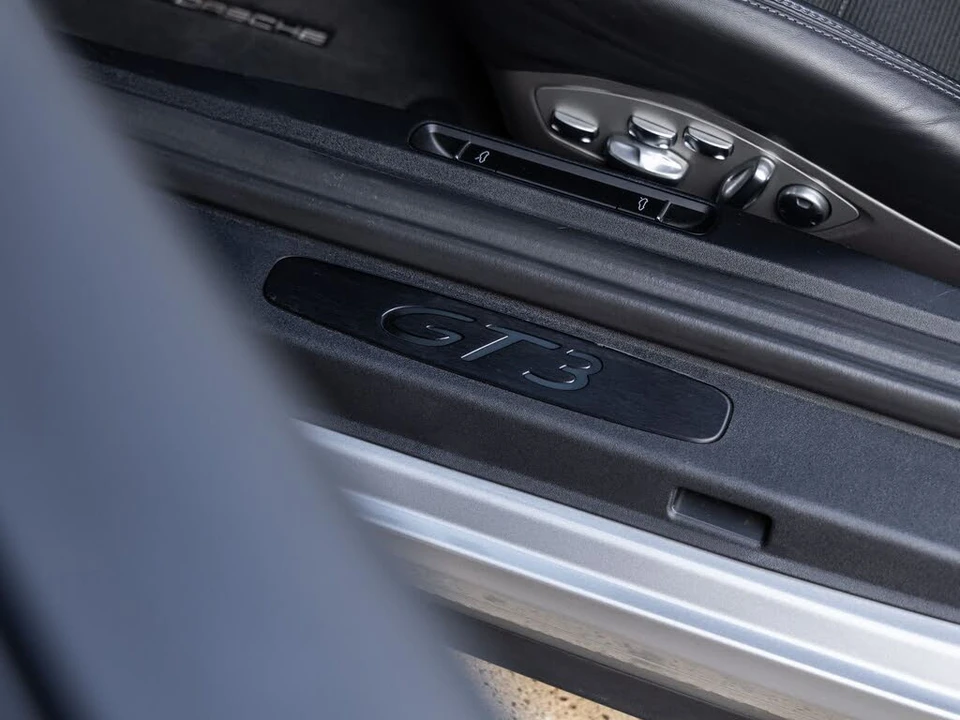 2018 Porsche 991 GT3 - Image 25 of 31
