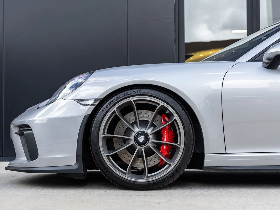 2018 Porsche 991 GT3 - Image 19 of 31