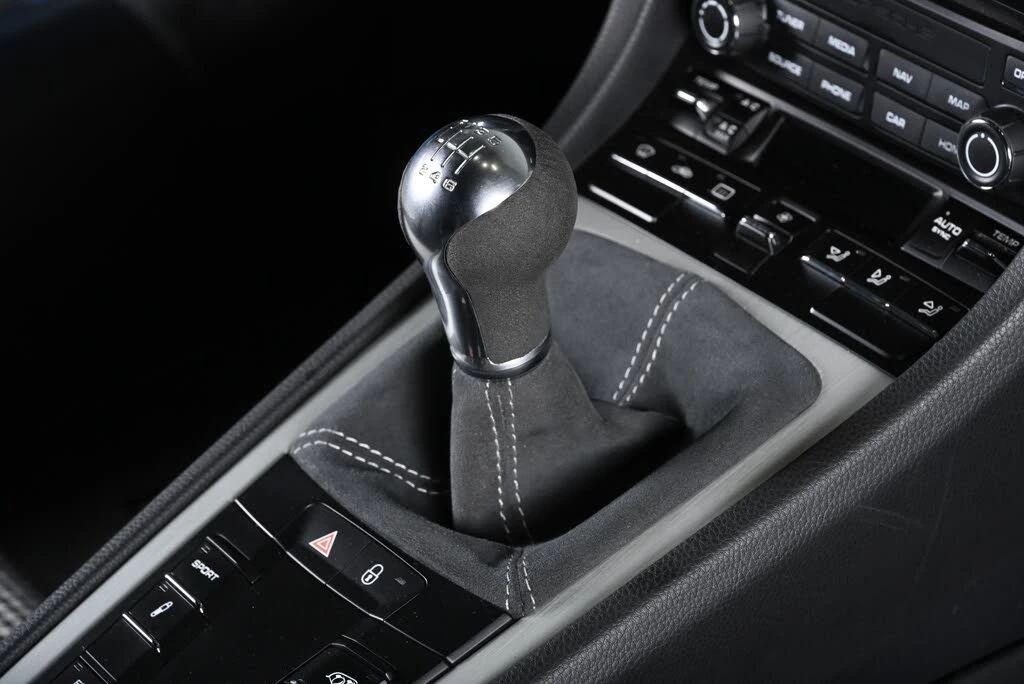 2018 Porsche 991 GT3 - Image 16 of 25