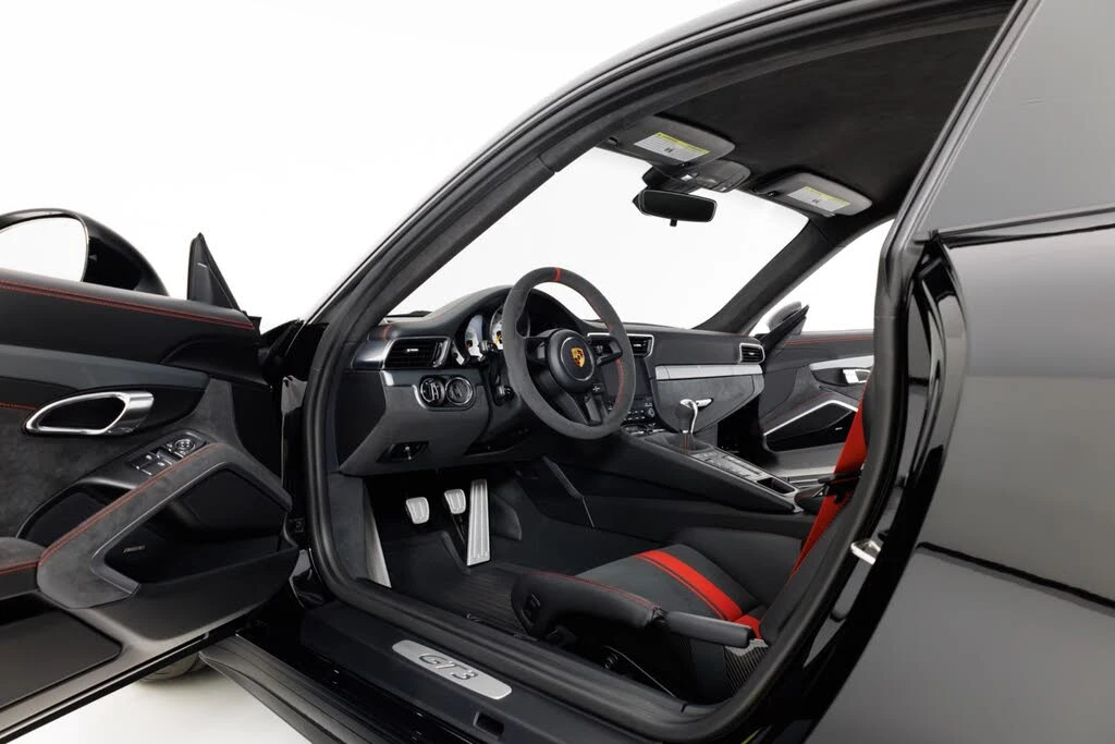 2018 Porsche 991 GT3 - Image 14 of 31