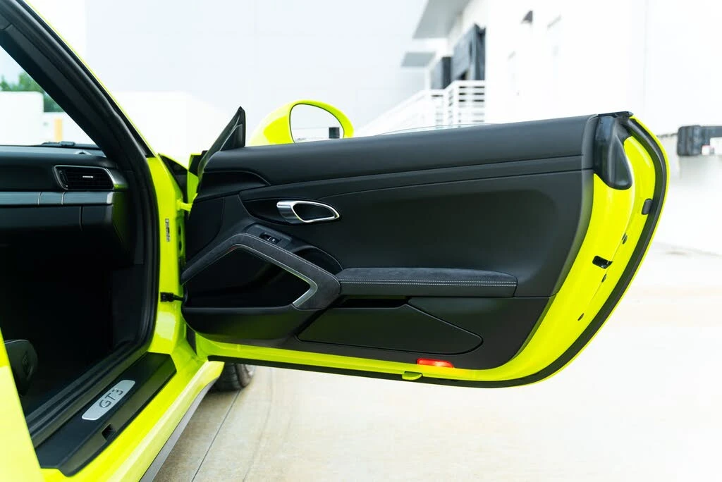 2018 Porsche 991 GT3 - Image 21 of 31