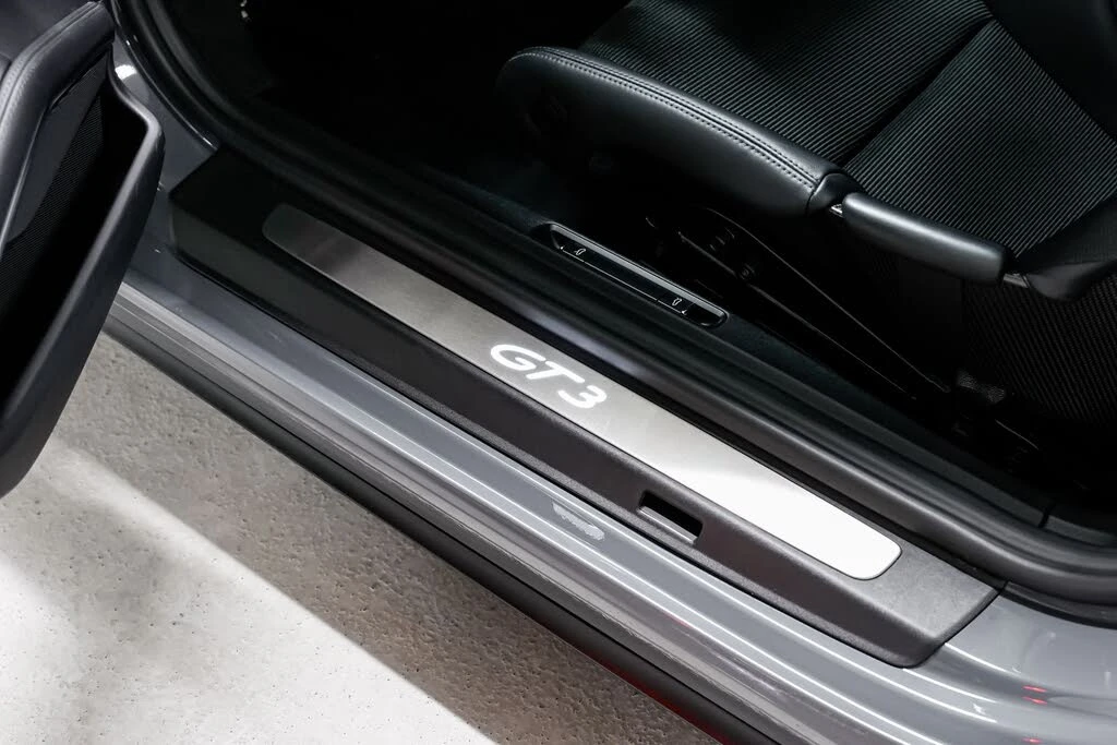 2018 Porsche 991 GT3 - Image 22 of 31