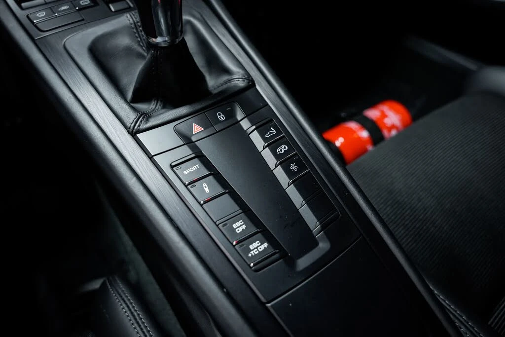 2018 Porsche 991 GT3 - Image 17 of 31