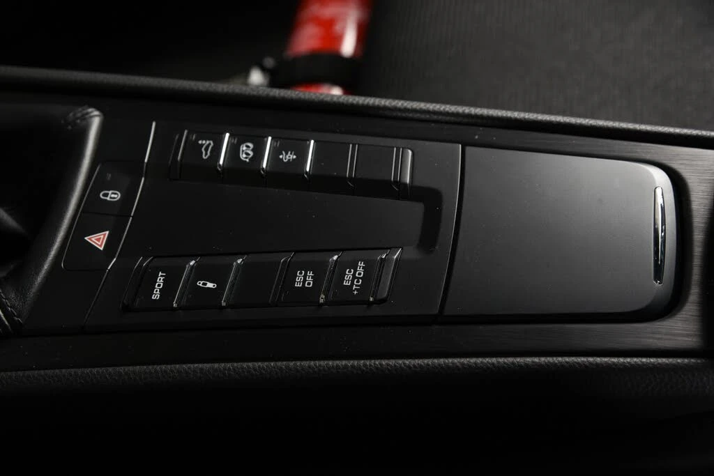 2018 Porsche 991 GT3 - Image 25 of 31