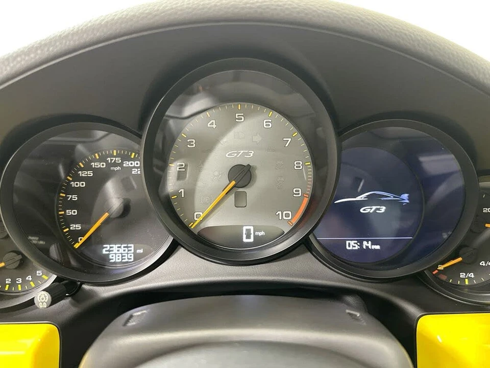 2018 Porsche 991 GT3 - Image 11 of 17