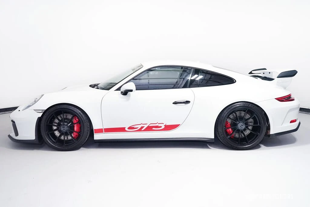 2018 Porsche 991 GT3 - Image 5 of 31
