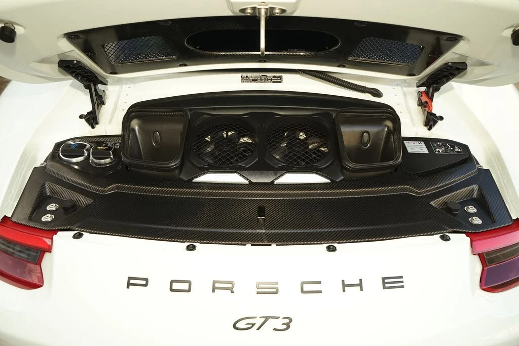2018 Porsche 991 GT3 - Image 28 of 31