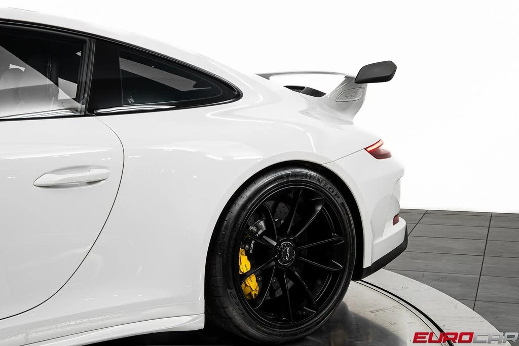 2018 Porsche 991 GT3 - Image 16 of 31