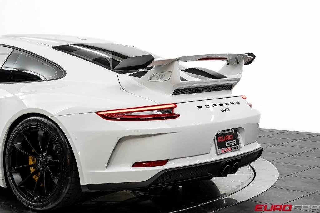 2018 Porsche 991 GT3 - Image 18 of 31