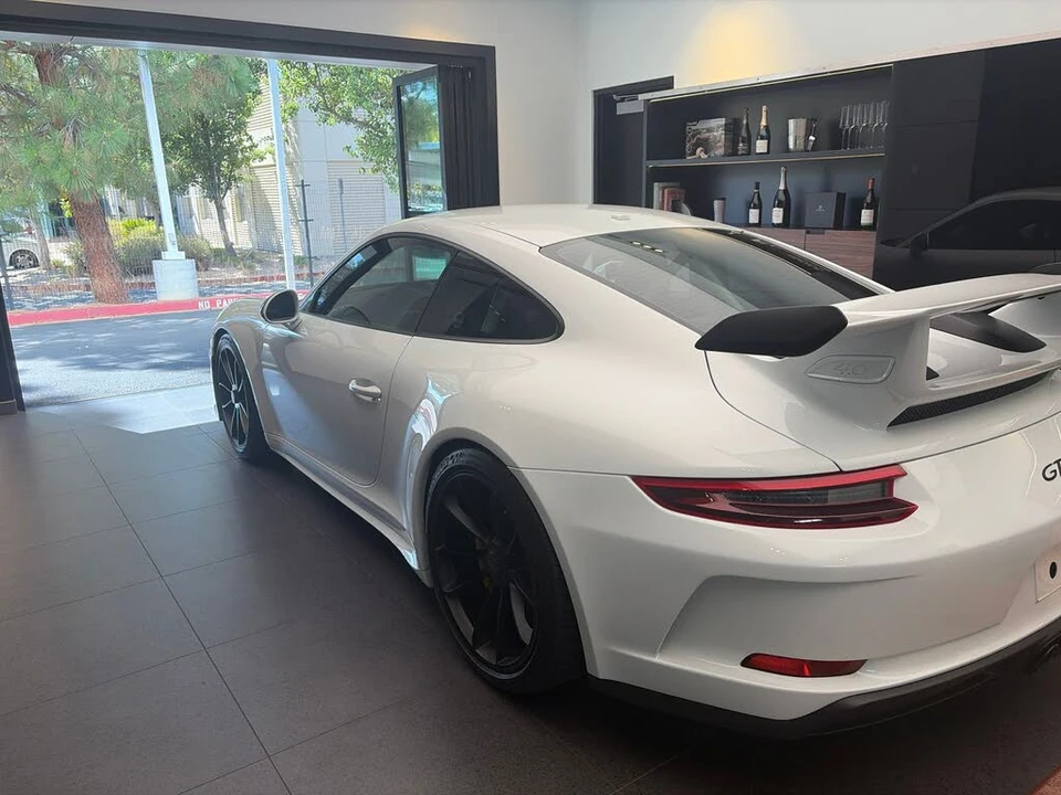 2018 Porsche 991 GT3 - Image 6 of 9