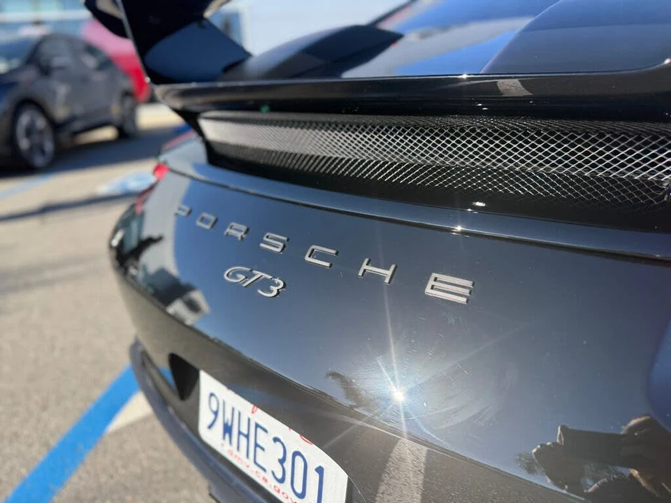 2018 Porsche 991 GT3 - Image 12 of 18