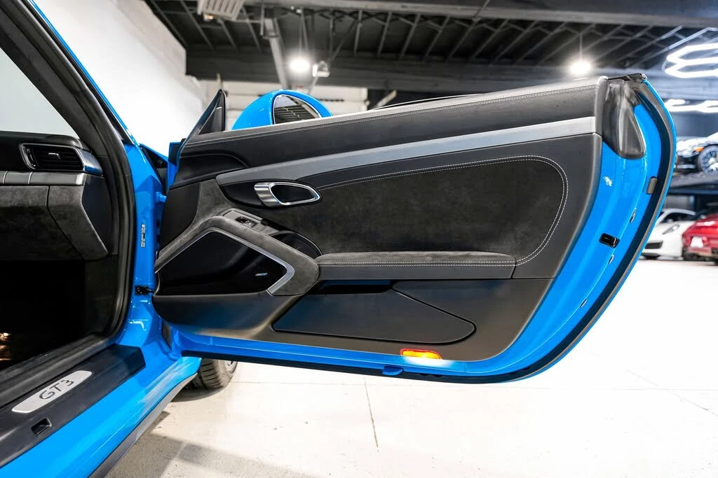2018 Porsche 991 GT3 - Image 27 of 31