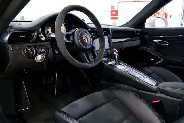 2018 Porsche 991 GT3 - Image 29 of 31