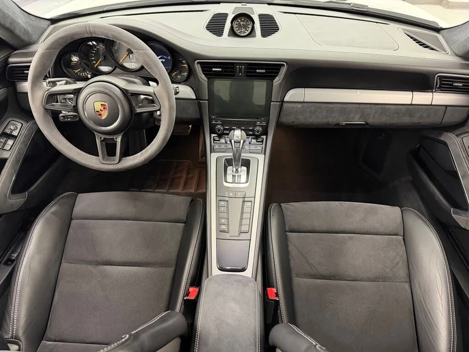 2018 Porsche 991 GT3 - Image 15 of 31