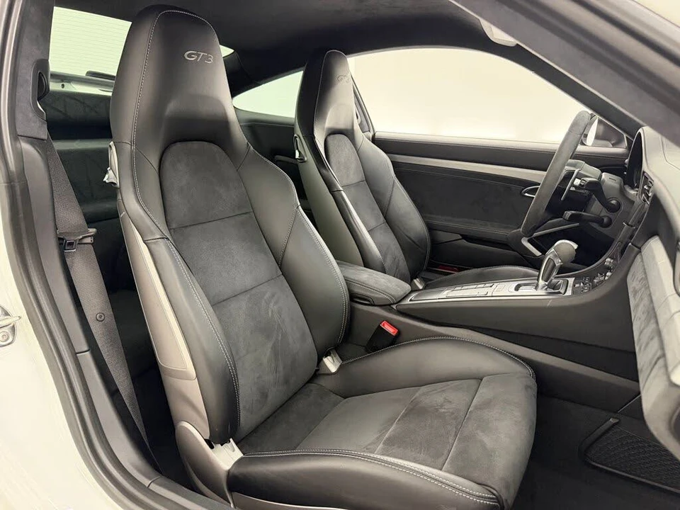 2018 Porsche 991 GT3 - Image 24 of 31
