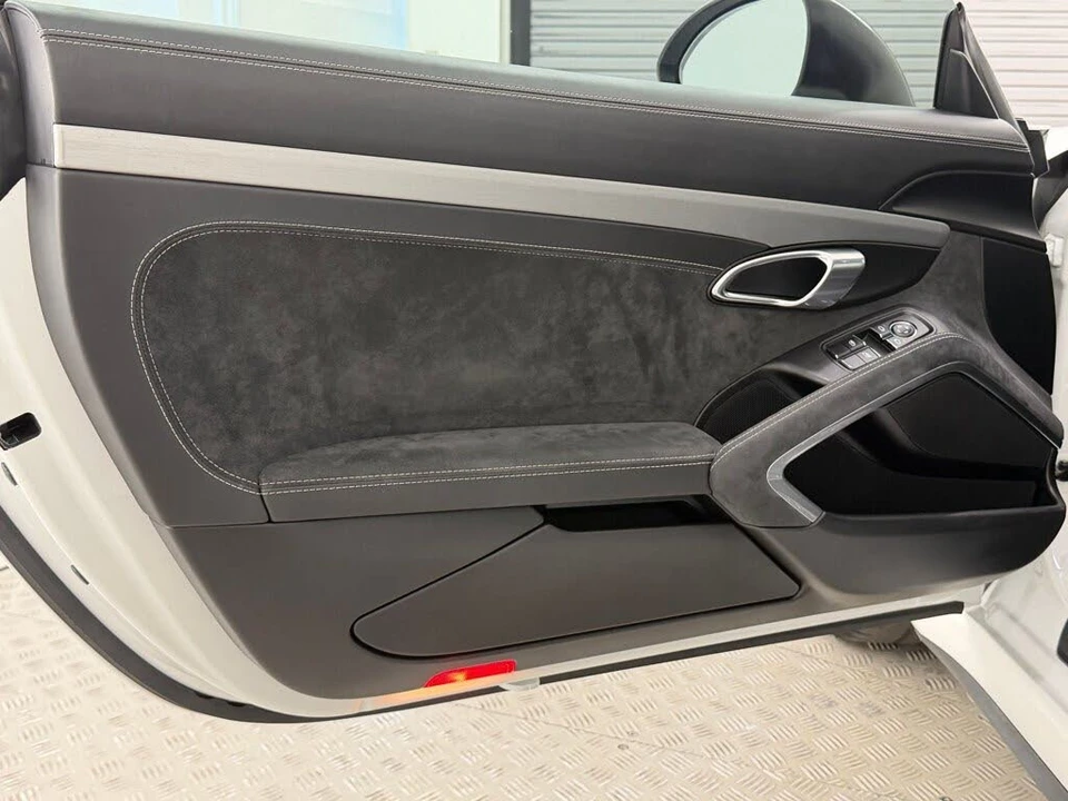 2018 Porsche 991 GT3 - Image 13 of 31