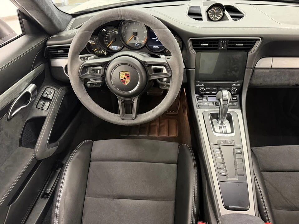 2018 Porsche 991 GT3 - Image 29 of 31