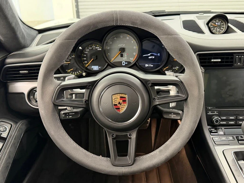 2018 Porsche 991 GT3 - Image 11 of 31