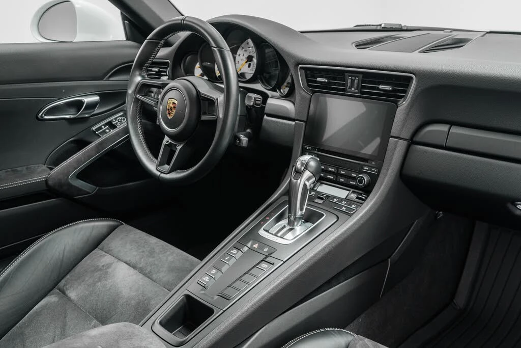2018 Porsche 991 GT3 - Image 27 of 31