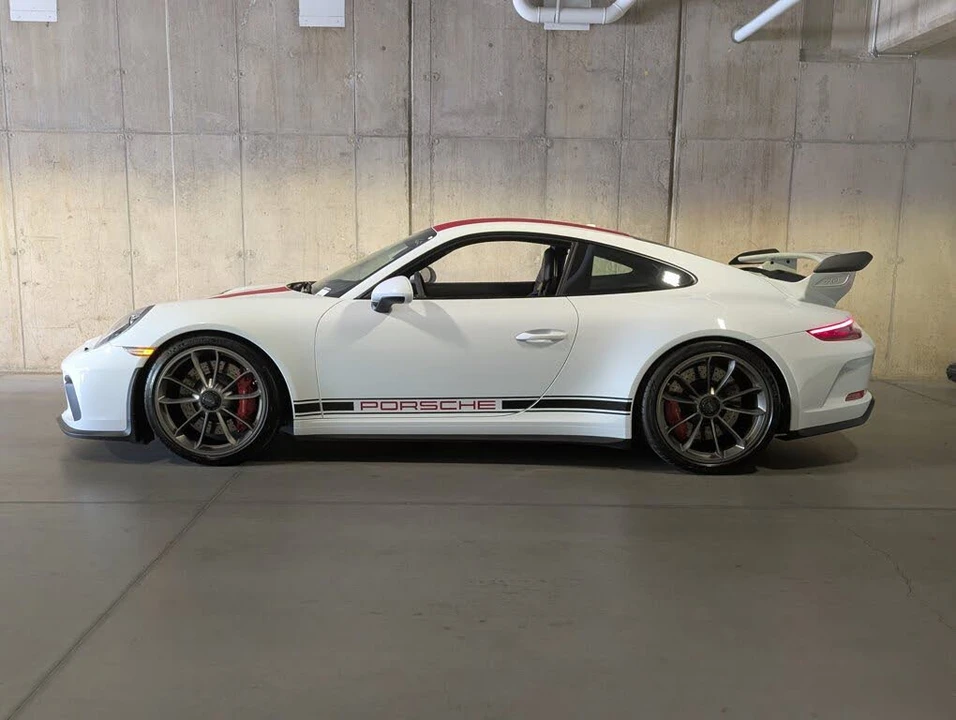 2018 Porsche 991 GT3 - Image 2 of 31