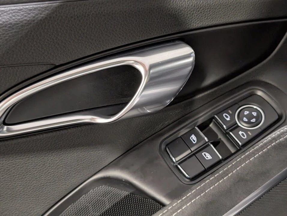 2018 Porsche 991 GT3 - Image 21 of 31