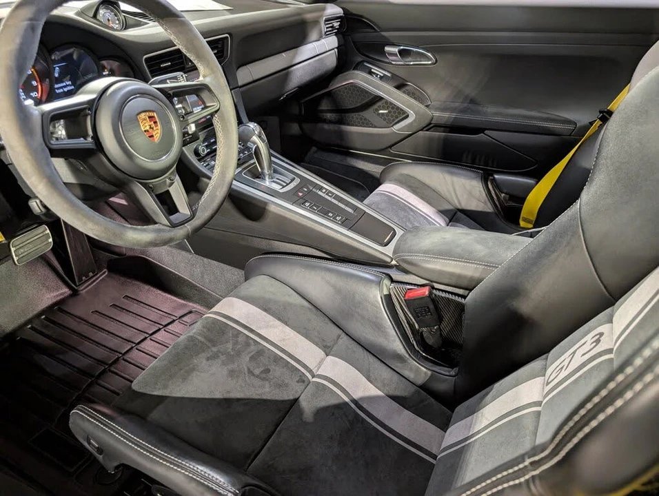 2018 Porsche 991 GT3 - Image 5 of 31