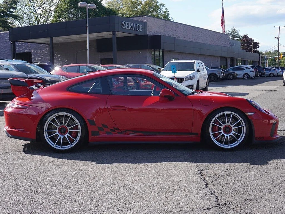 2018 Porsche 991 GT3 - Image 14 of 31
