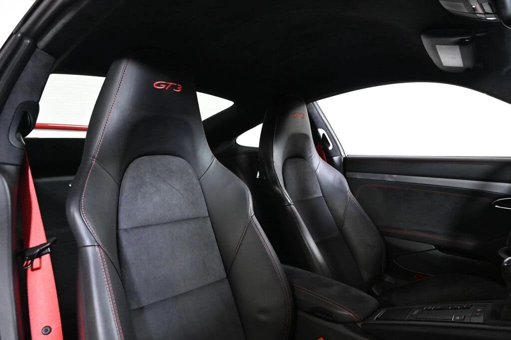 2018 Porsche 991 GT3 - Image 18 of 30