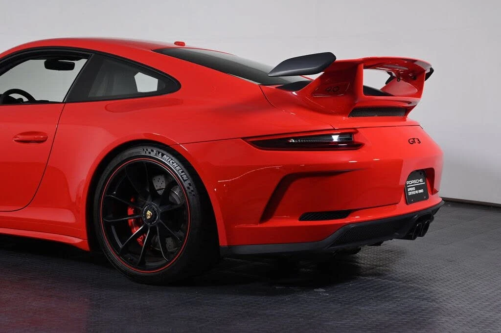 2018 Porsche 991 GT3 - Image 26 of 30