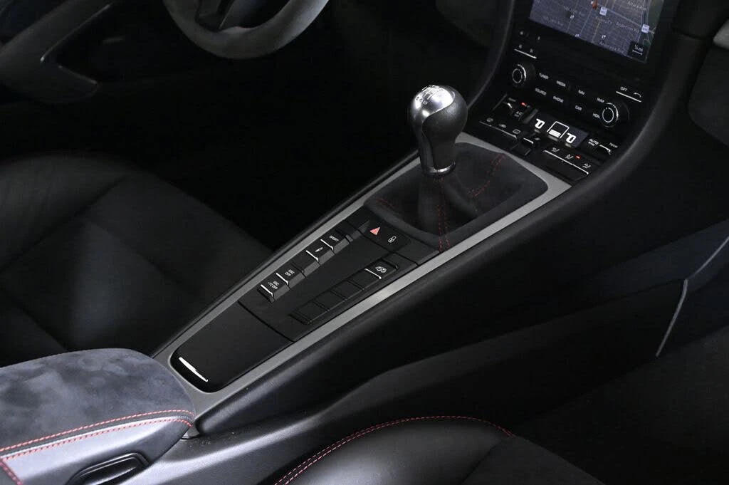 2018 Porsche 991 GT3 - Image 24 of 30