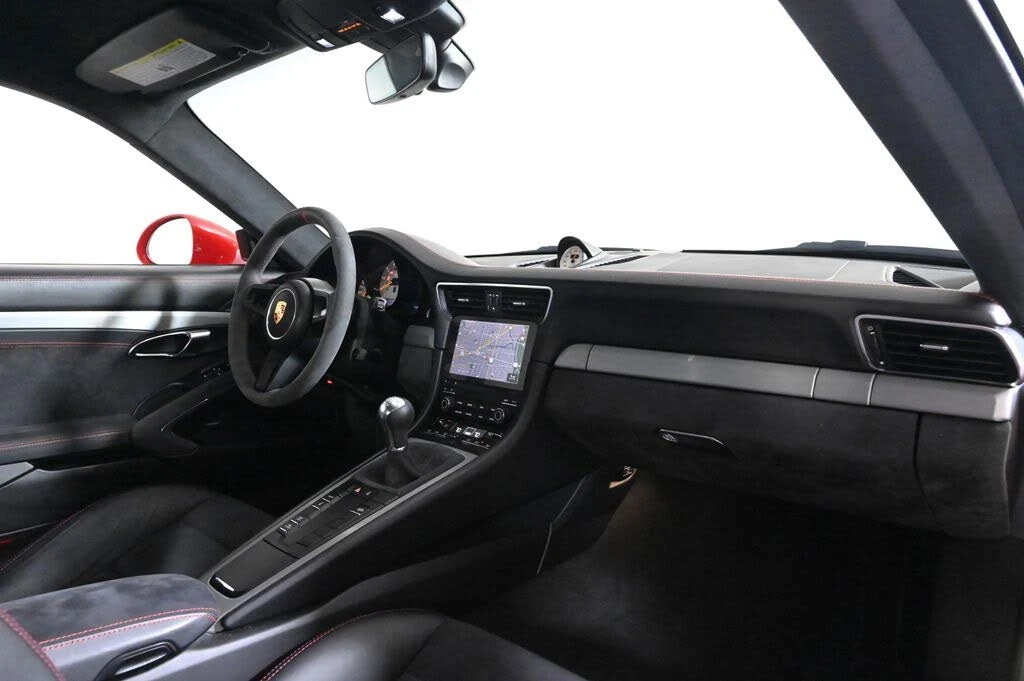 2018 Porsche 991 GT3 - Image 17 of 30