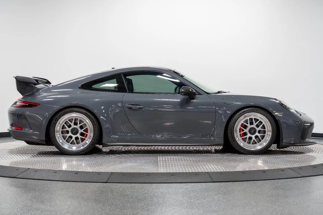 2018 Porsche 991 GT3 - Image 23 of 31