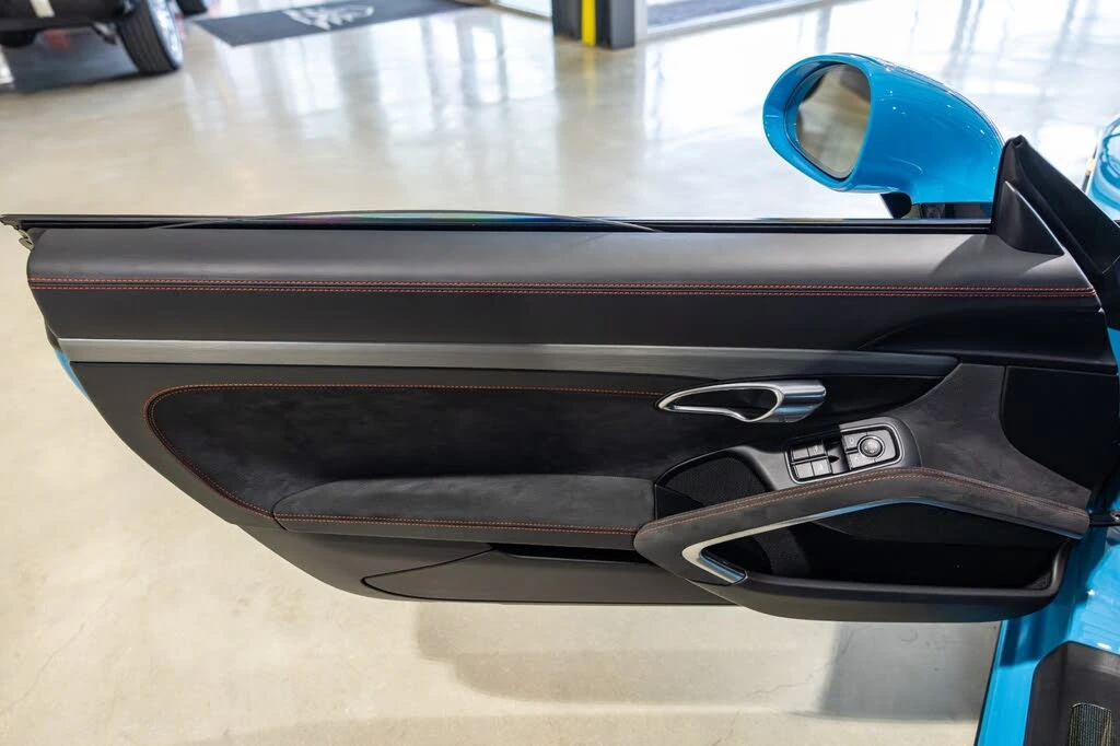 2018 Porsche 991 GT3 - Image 27 of 31