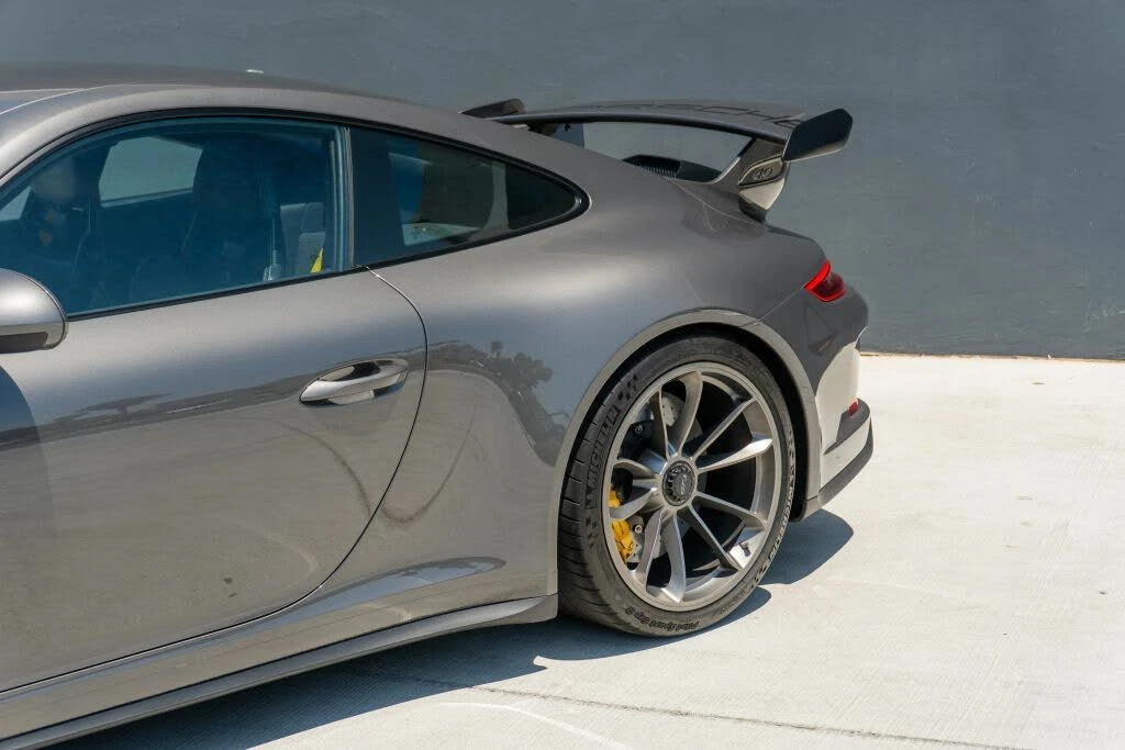 2018 Porsche 991 GT3 - Image 25 of 31
