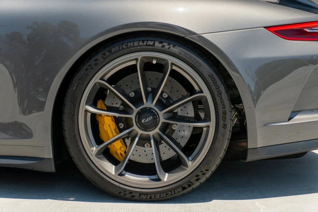 2018 Porsche 991 GT3 - Image 21 of 31