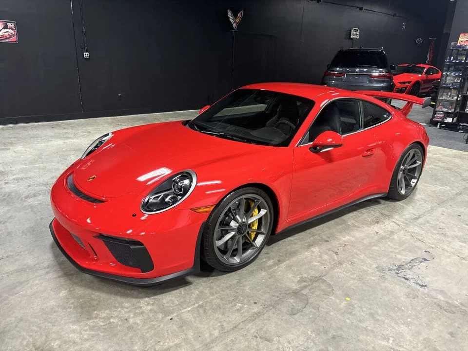 2018 Porsche 991 GT3 - Image 4 of 31
