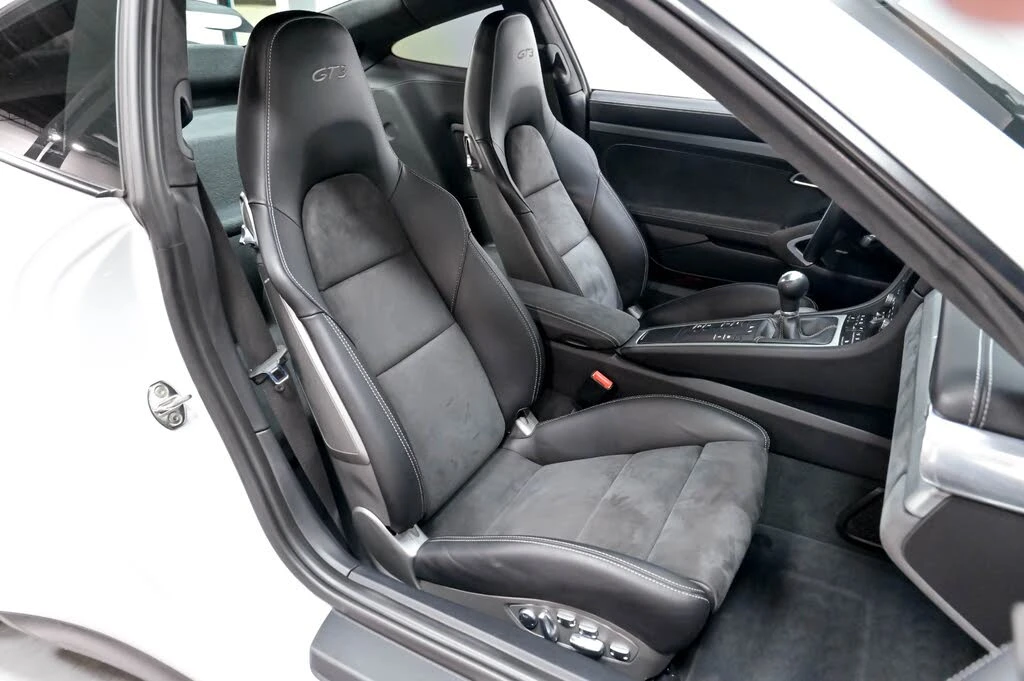 2018 Porsche 991 GT3 - Image 29 of 31